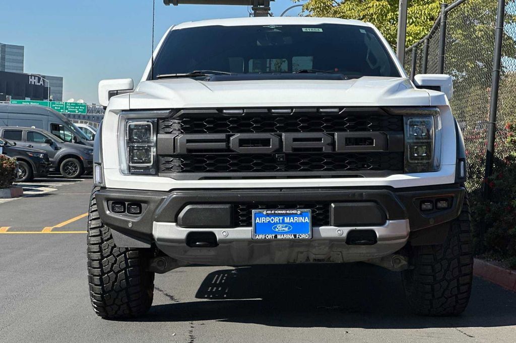 2023 Ford F-150 Raptor 11