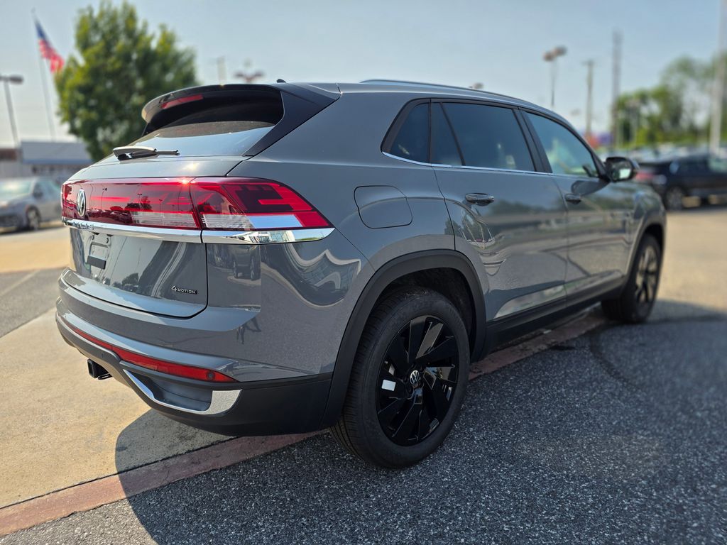 2026 Volkswagen Atlas Cross Sport 2.0T SE w/Technology - 3