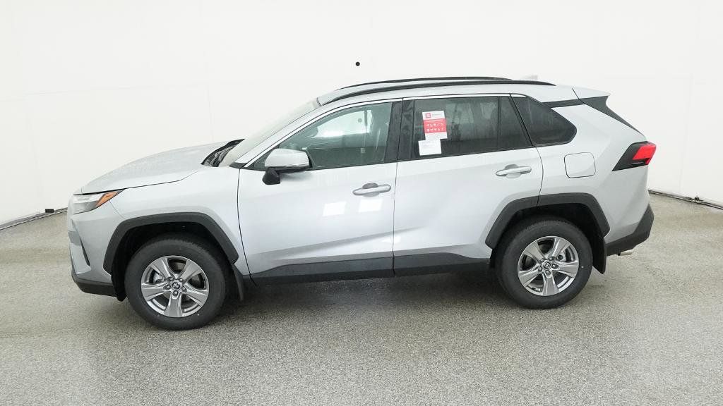 Thumbnail: 2025 Toyota RAV4 - 27