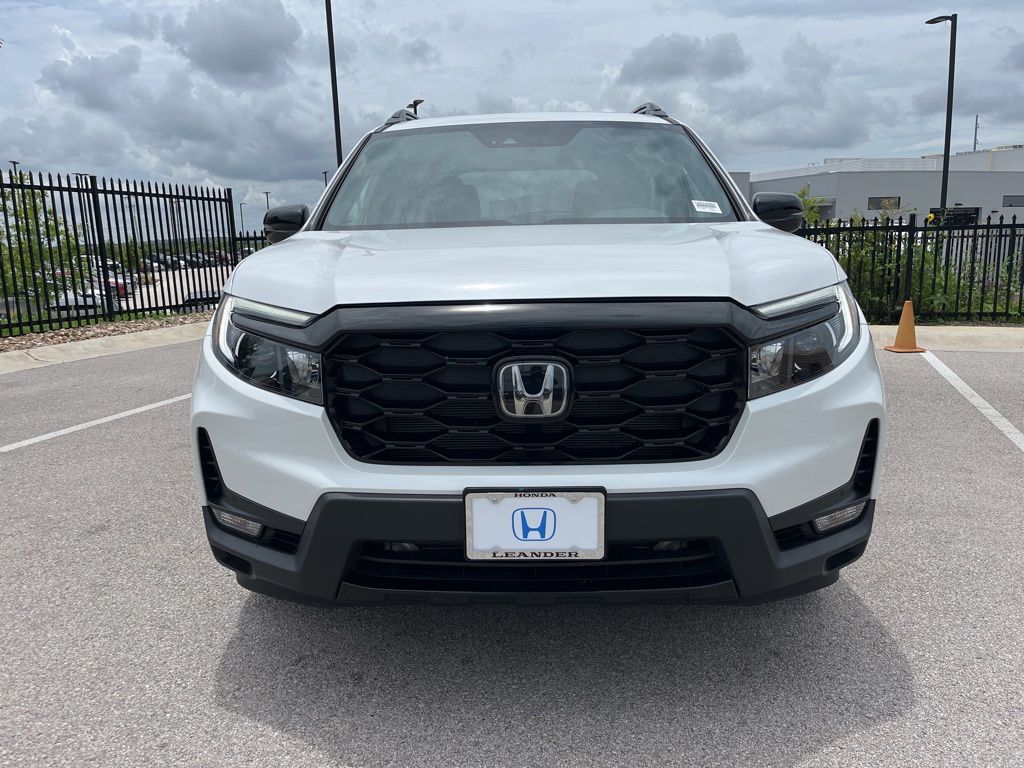 Thumbnail: 2023 Honda Passport - 2
