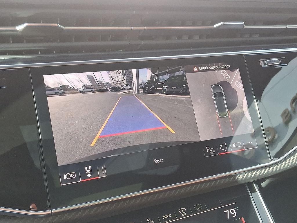 Thumbnail: 2025 Audi RS Q8 - 18