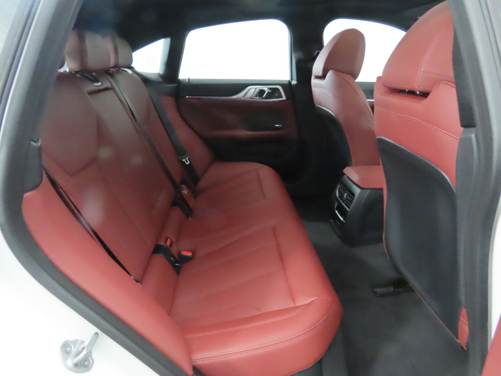 2025 BMW i4 xDrive40 23