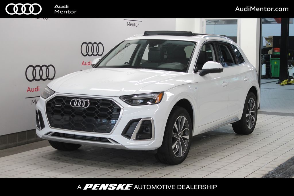 Thumbnail: 2023 Audi Q5 - 1