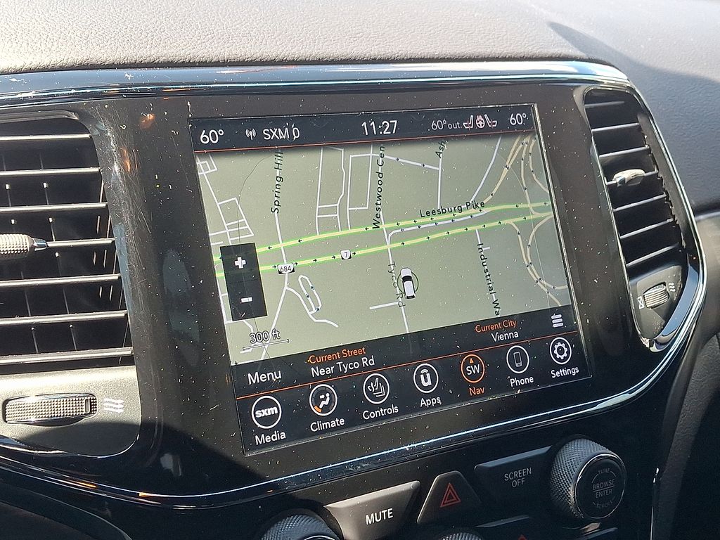 Thumbnail: 2020 Jeep Grand Cherokee - 16