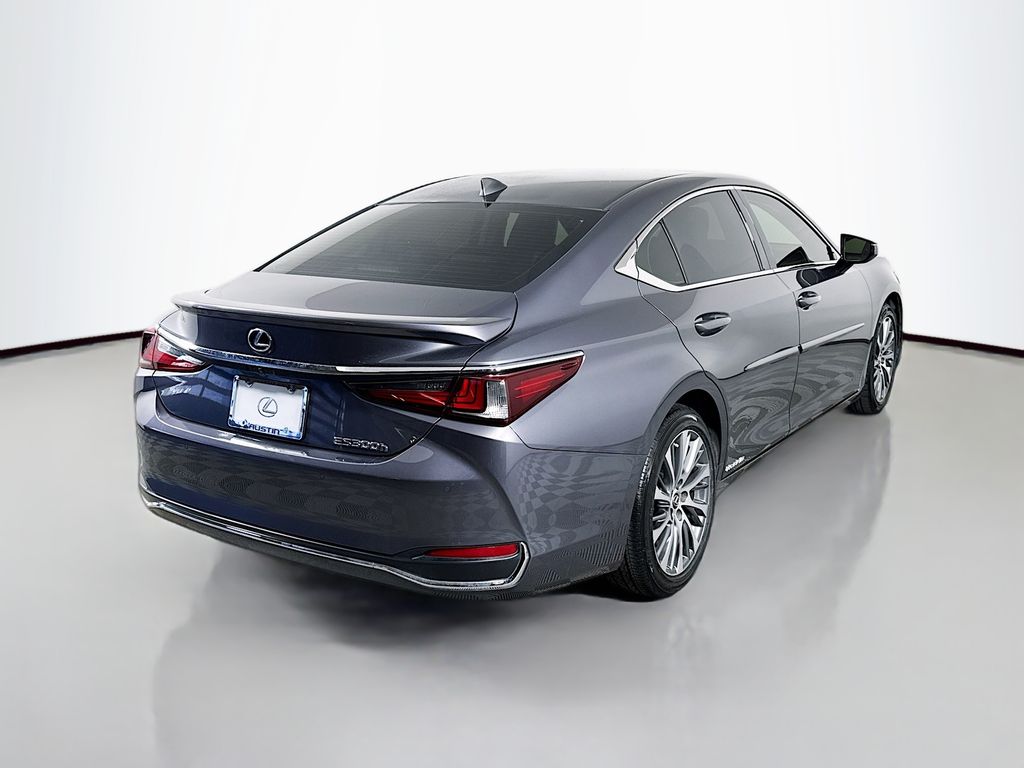 Thumbnail: 2020 Lexus ES - 5