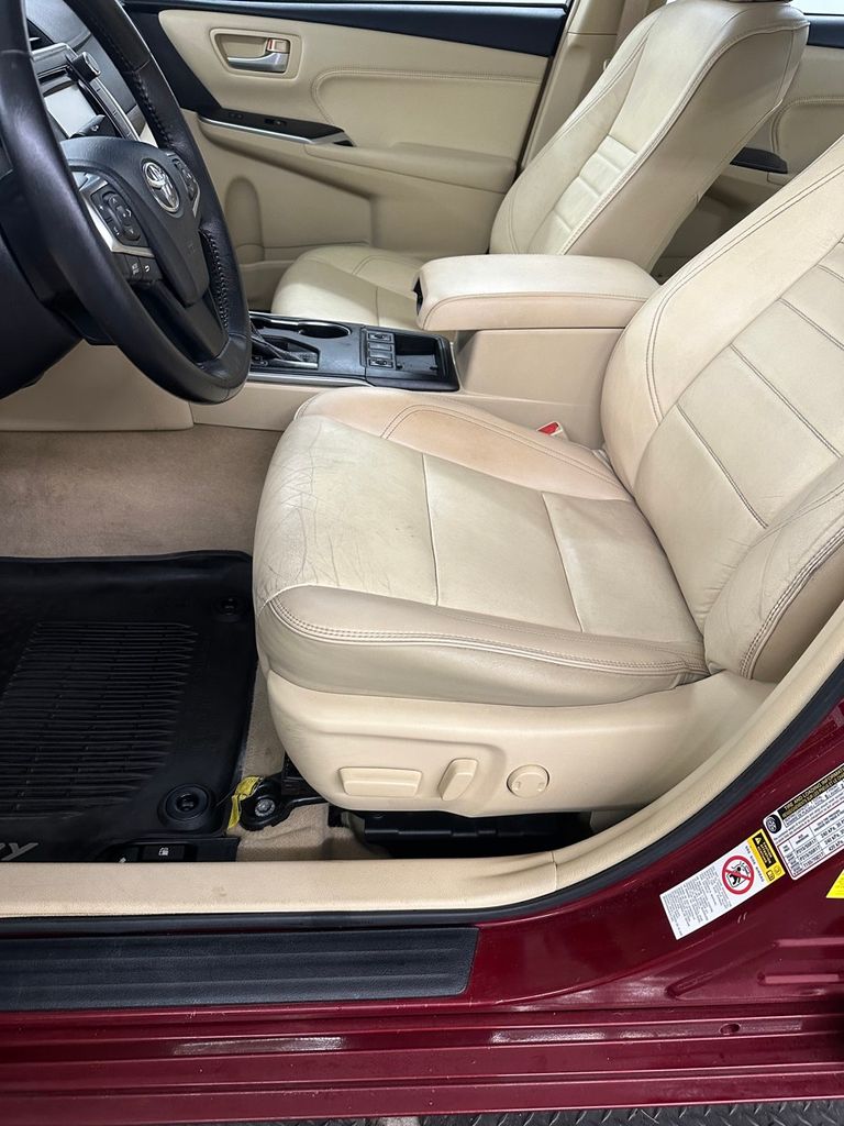 used 2017 Toyota Camry Hybrid car, priced at $12,985