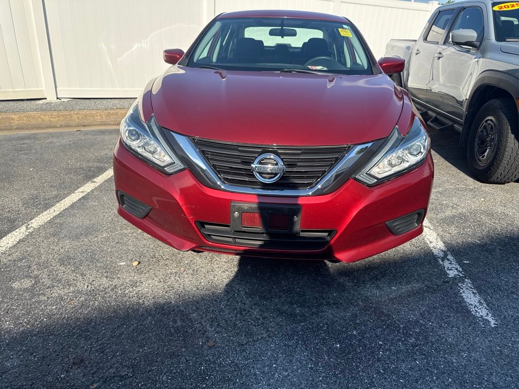 Used 2017 Nissan Altima S with VIN 1N4AL3AP0HC139702 for sale in Ellicott City, MD