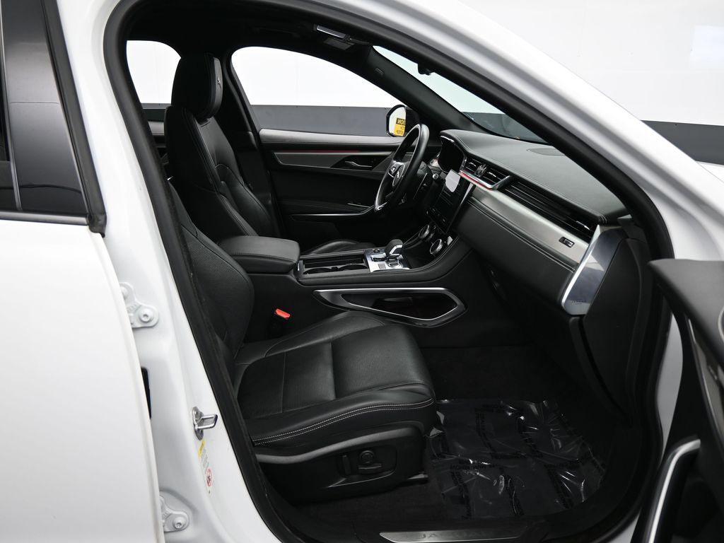 Used 2024 White Jaguar P250 R-Dynamic S image 44