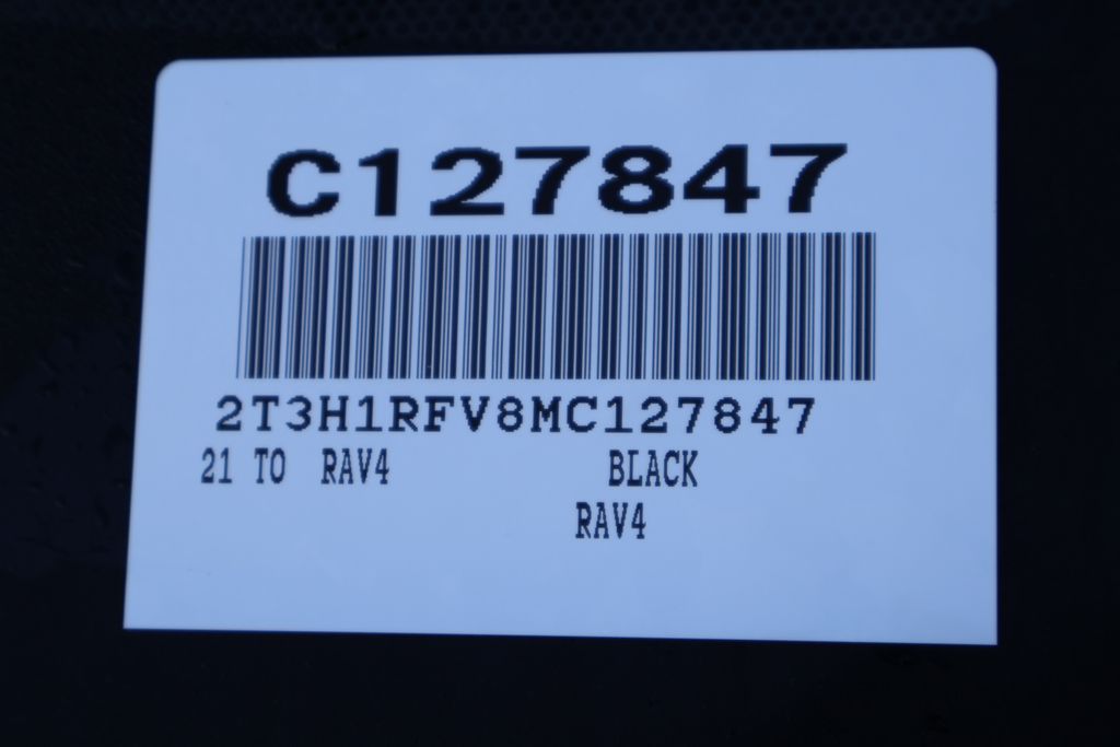 Thumbnail: 2021 Toyota RAV4 - 7