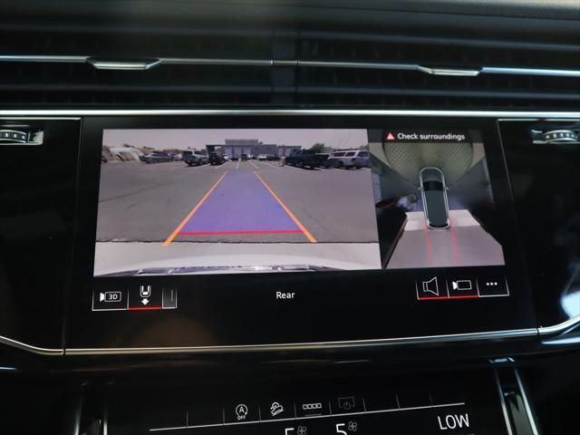 Thumbnail: 2025 Audi Q7 - 14