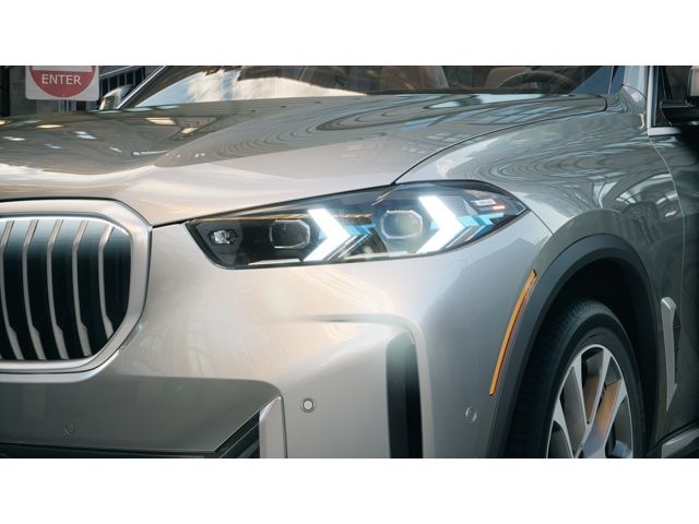Thumbnail: 2026 BMW X5 - 6