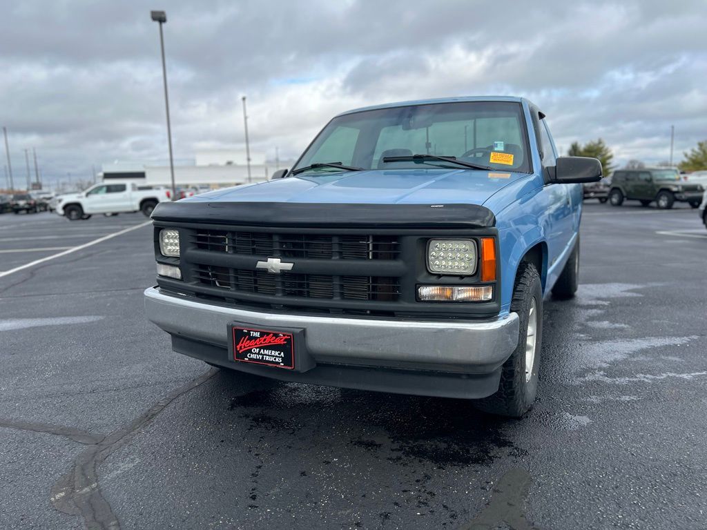 Light Stellar Blue 1996 Chevrolet C/K 1500 Pickup Truck 4-Speed Automatic