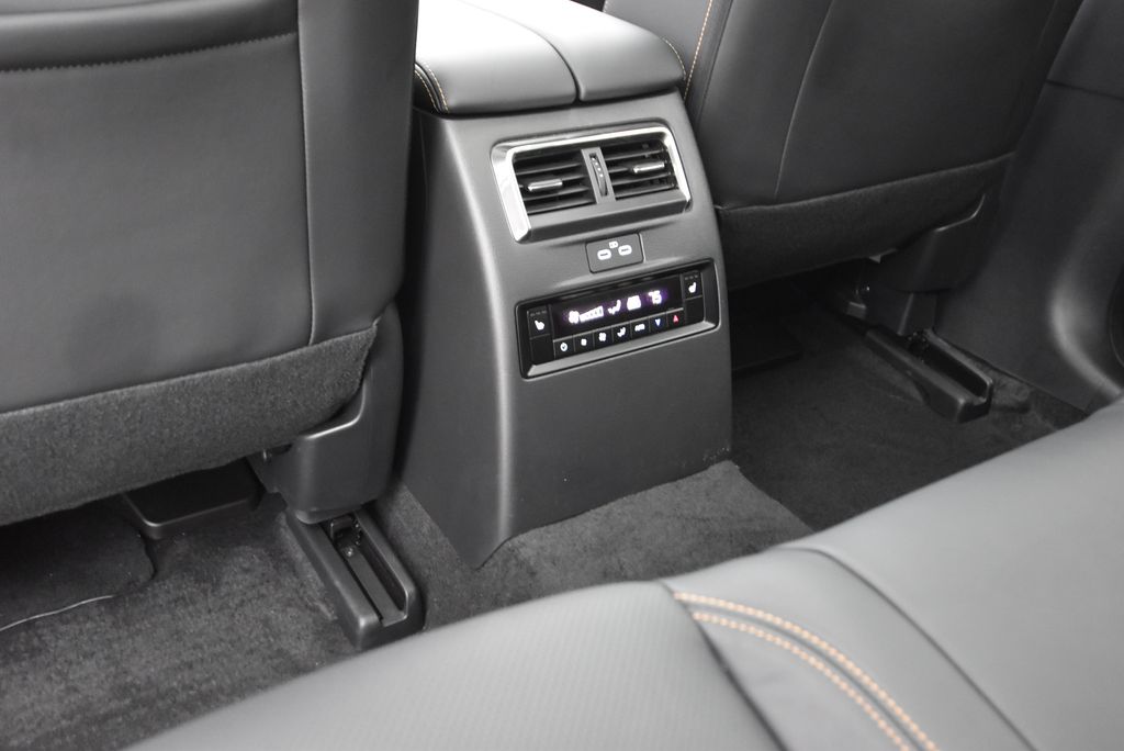 2025 Mazda CX-70 PHEV Premium Plus photo