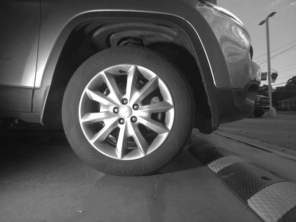 2018 Jeep Cherokee Limited Silver at John Sisson Motors