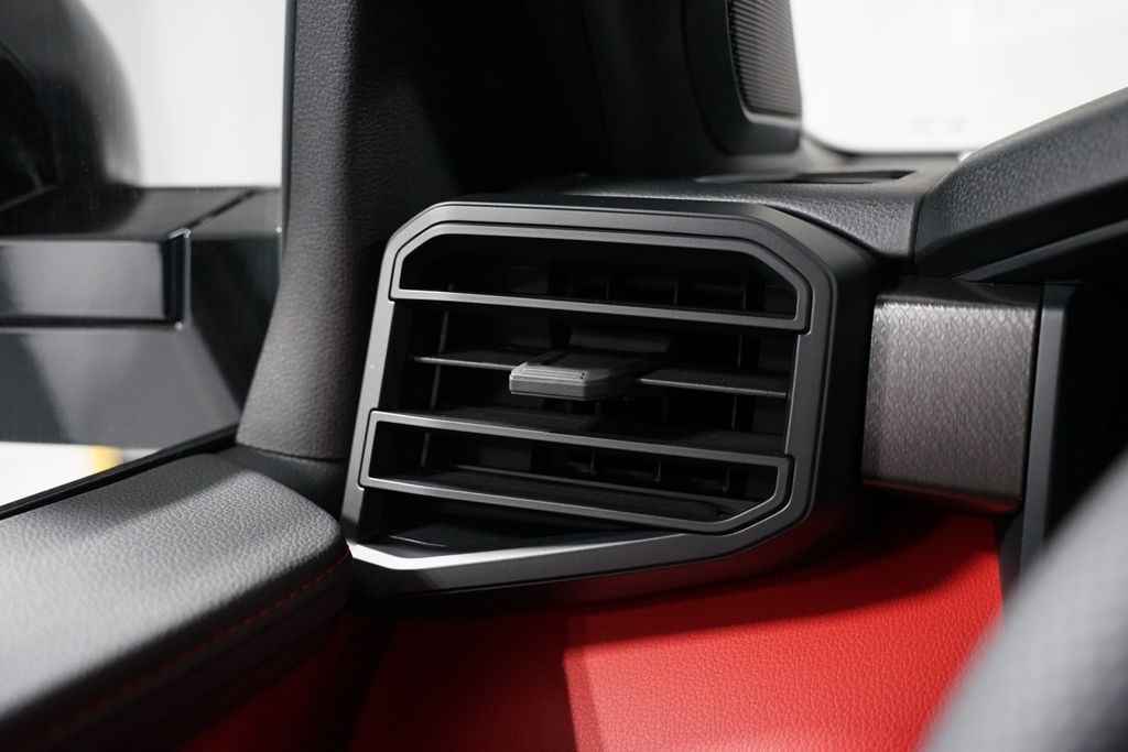 Thumbnail: 2025 Toyota Tundra - 28