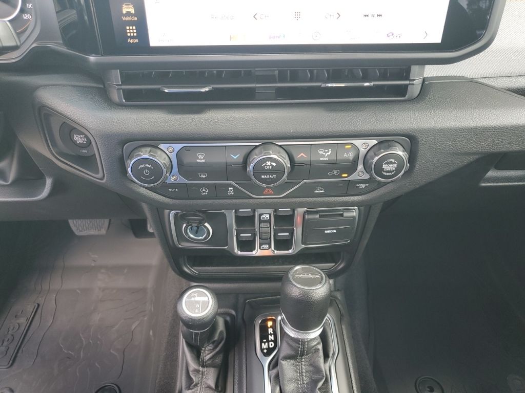 New Car 2025 Jeep Gladiator  For Sale Under $50,000 In Austin, Texas