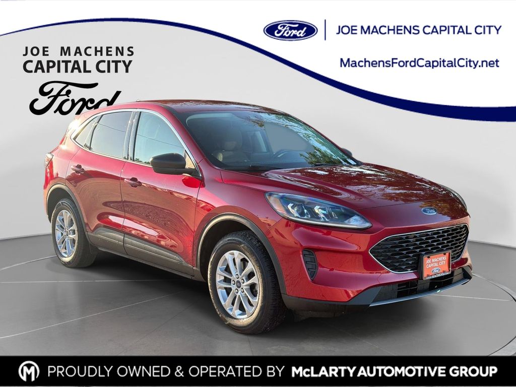 Rapid Red Metallic Tinted Clearcoat 2022 Ford Escape SUV / Crossover All-Wheel Drive 8-Speed Automatic