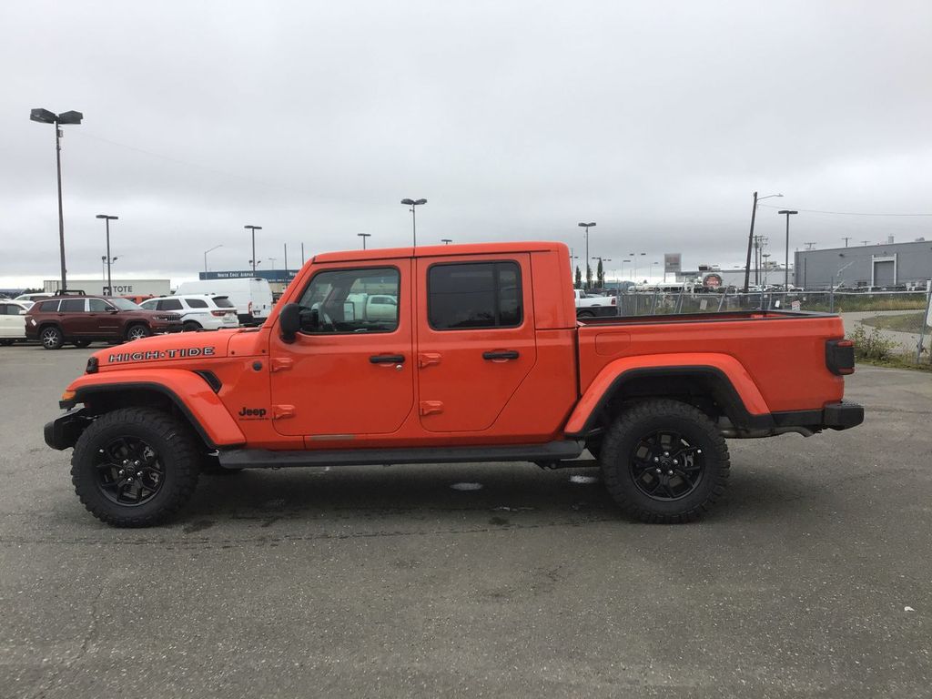 2025 Jeep Gladiator High Tide