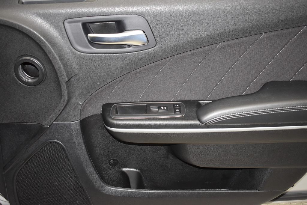 Thumbnail: 2022 Dodge Charger - 22