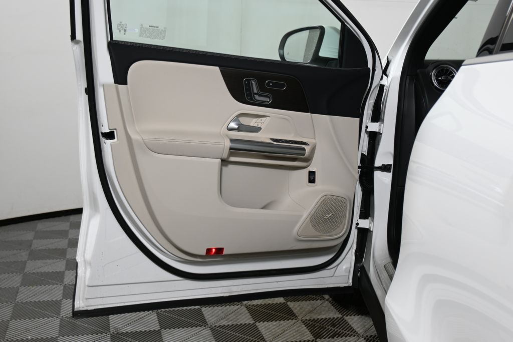 Thumbnail: 2026 Mercedes-Benz GLA - 29