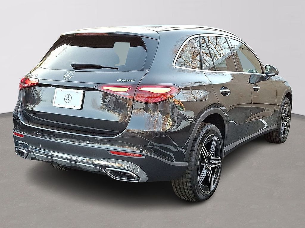 Thumbnail: 2026 Mercedes-Benz GLC - 3