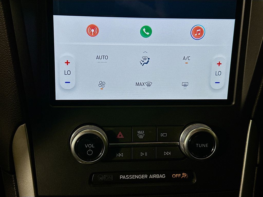 Thumbnail: 2022 Ford Edge - 15