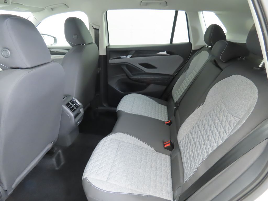 Thumbnail: 2026 Volkswagen Tiguan - 21