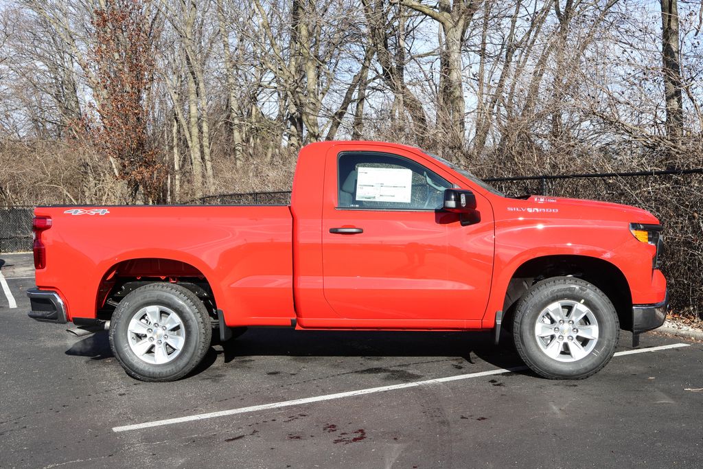 2025 Chevrolet Silverado 1500 WT 9