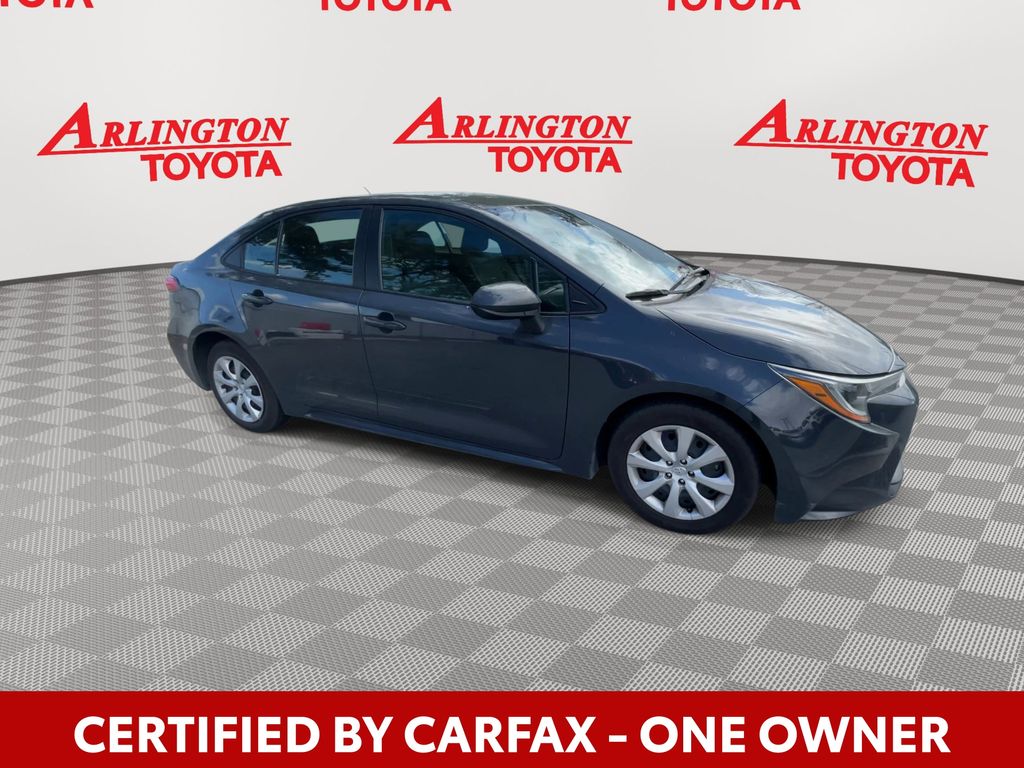 Used 2024 Toyota Corolla LE with VIN 5YFB4MDE0RP132706 for sale in Kansas City