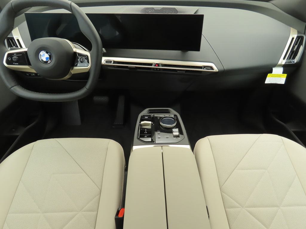 Thumbnail: 2026 BMW iX - 13