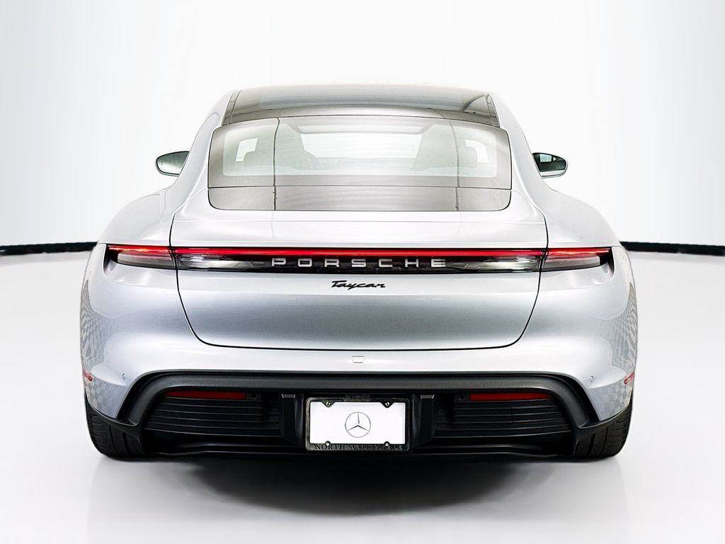 Thumbnail: 2024 Porsche Taycan - 6