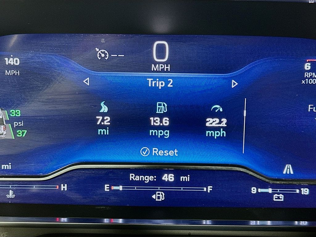 Used 2024 Gray Chevrolet Premier image 15