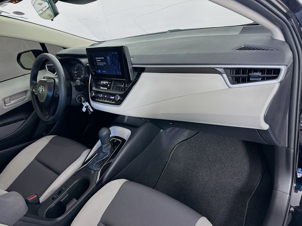 Thumbnail: 2025 Toyota Corolla - 28