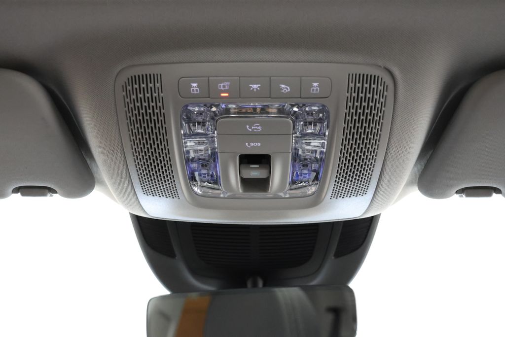 Thumbnail: 2026 Mercedes-Benz GLE - 16