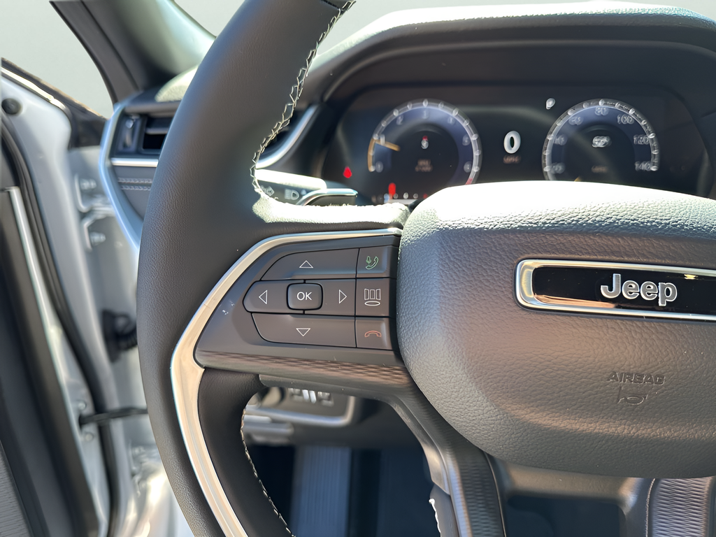 New Car 2025 Jeep Grand Cherokee  For Sale Under $40,000 In Austin, Texas