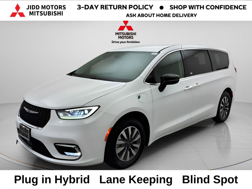 2024 Chrysler Pacifica Hybrid