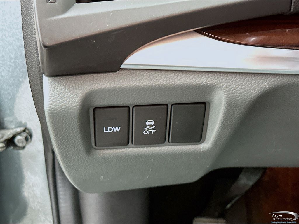 used 2015 Acura MDX car, priced at $16,999