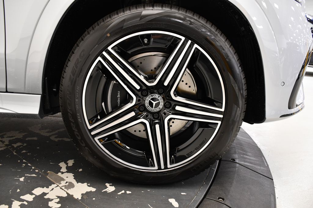 Thumbnail: 2025 Mercedes-Benz GLE - 16