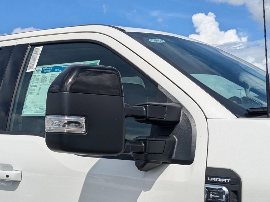 2025 Ford F-250 Super Duty Lariat
