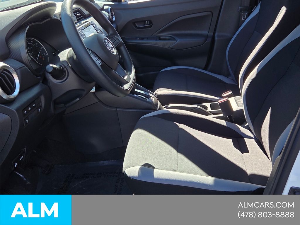 Used 2025 White Nissan 1.6 S image 14