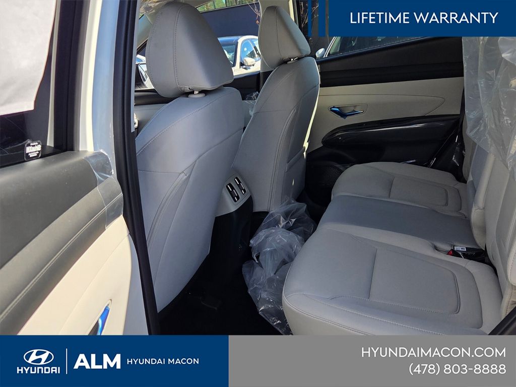 New 2026 White HYUNDAI SEL image 15