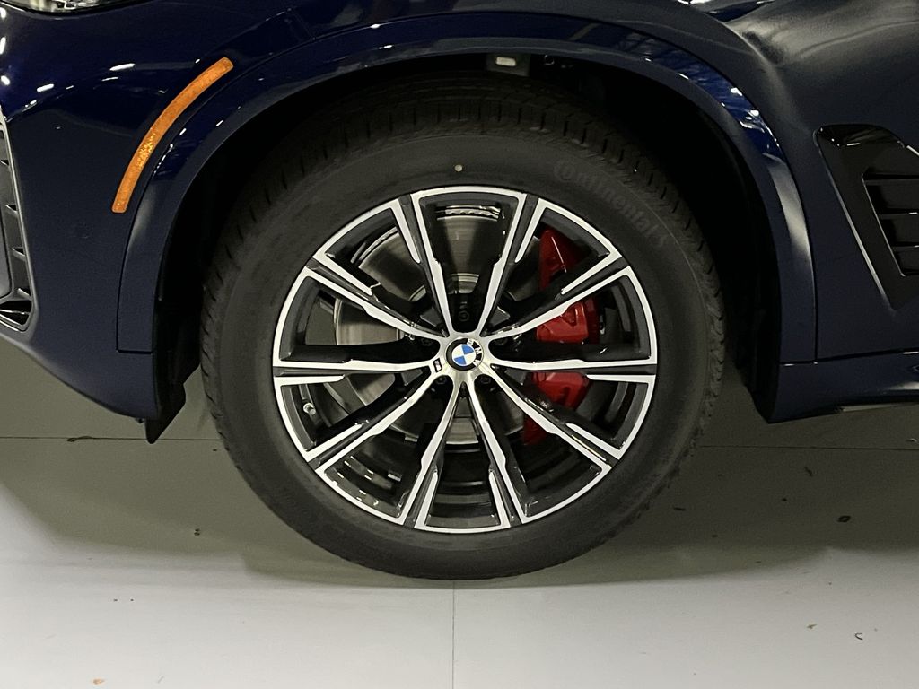 Thumbnail: 2026 BMW X5 - 10