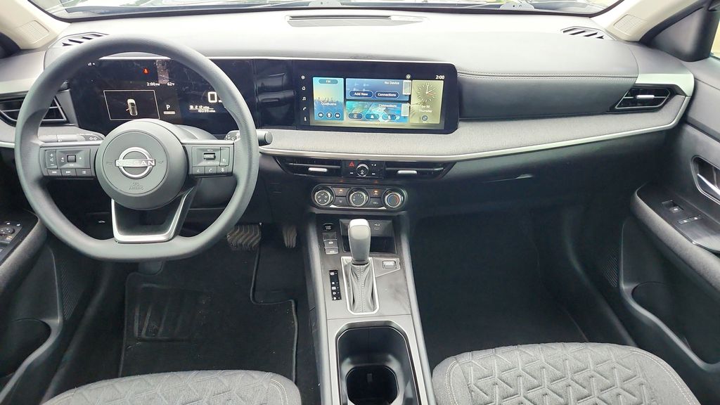 2025 Nissan Kicks