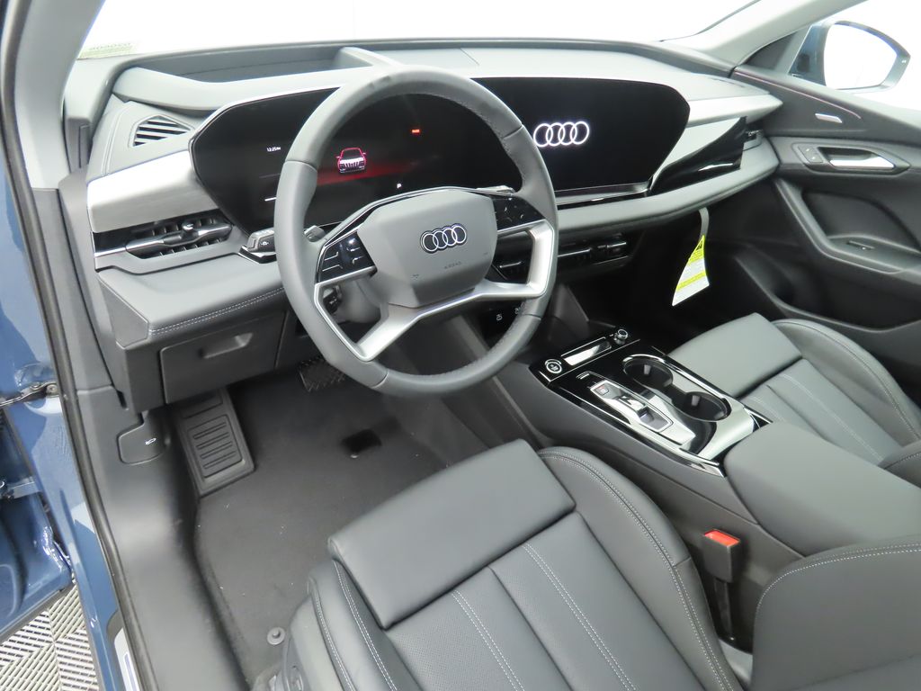 Thumbnail: 2025 Audi Q6 e-tron - 10