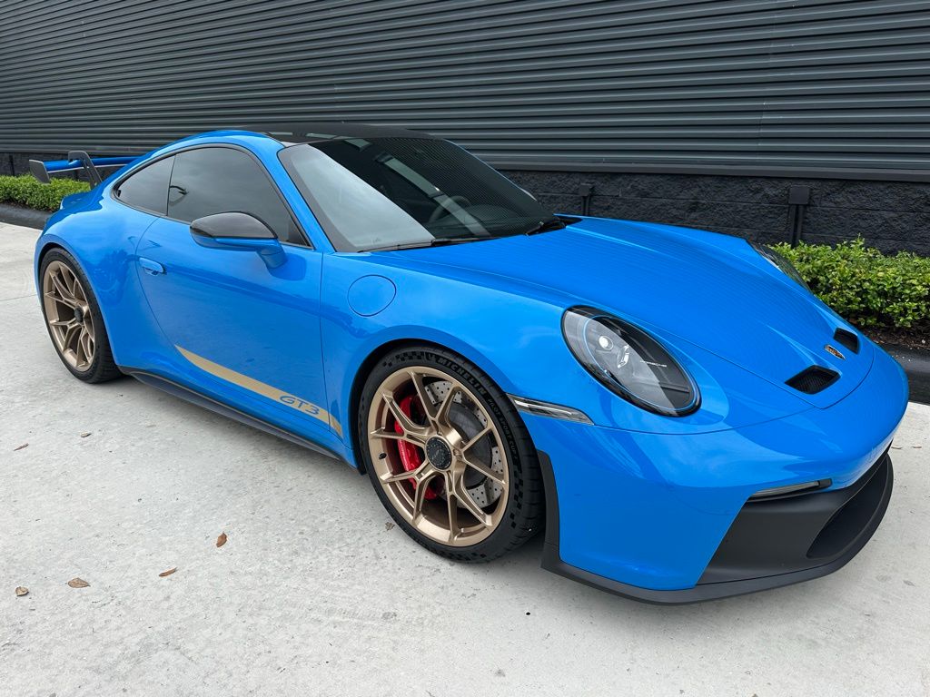 Thumbnail: 2022 Porsche 911 - 11