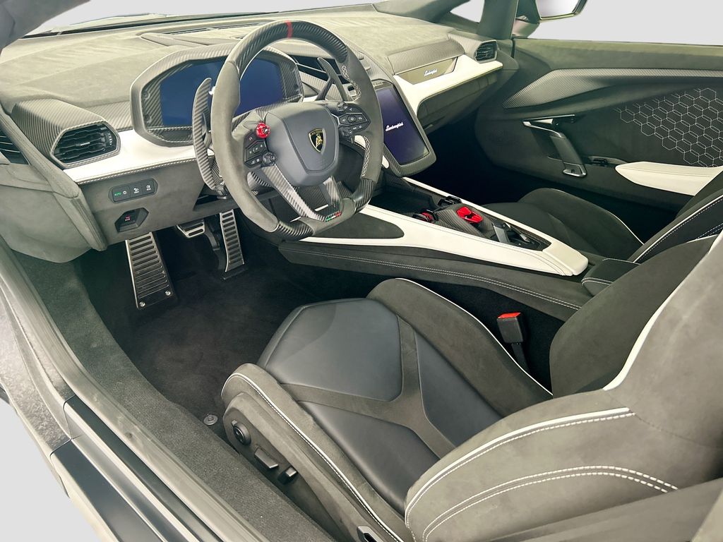 Thumbnail: 2024 Lamborghini  - 9