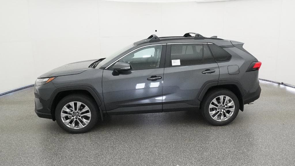 Thumbnail: 2025 Toyota RAV4 - 16