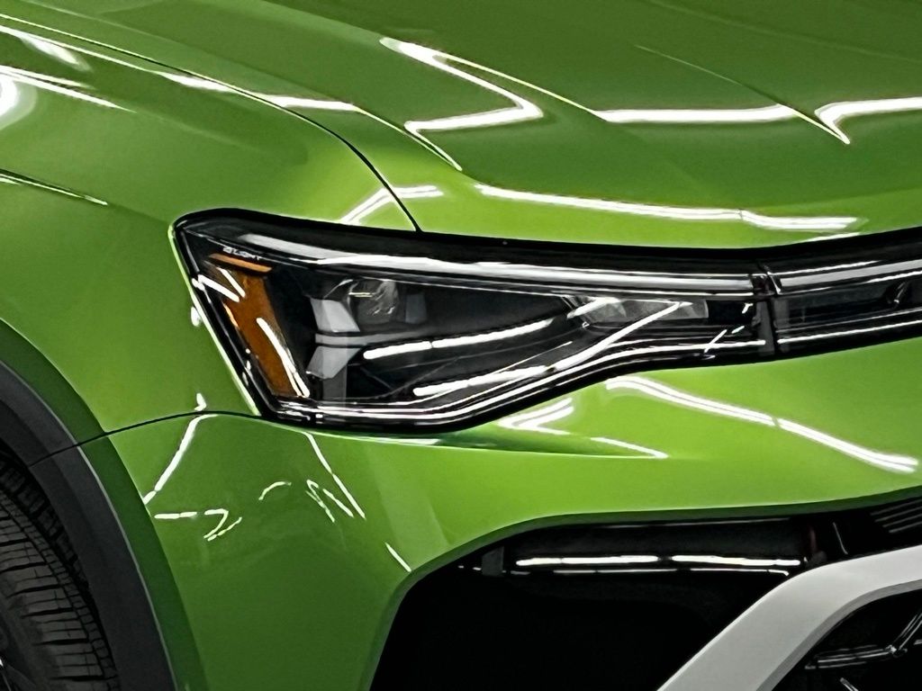 2025 Volkswagen Taos SEL - Photo 41