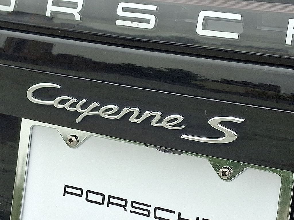 Thumbnail: 2023 Porsche Cayenne - 32