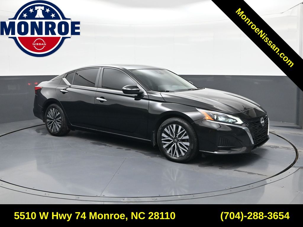 2023 Nissan Altima 2.5 SV